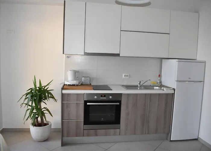 Гостьовий будинок Pehar Макарська