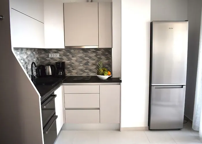 Pehar Гостьовий будинок Макарська